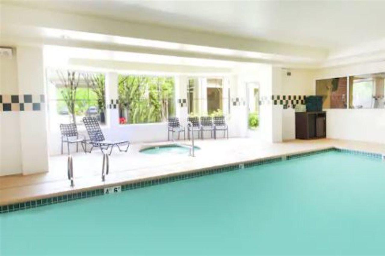 Hilton Garden Inn Seattle/Renton Bagian luar foto
